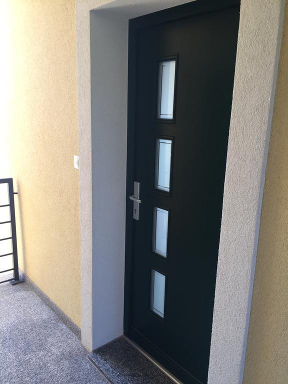 Gavza Sky View Apartment Cres Luaran gambar