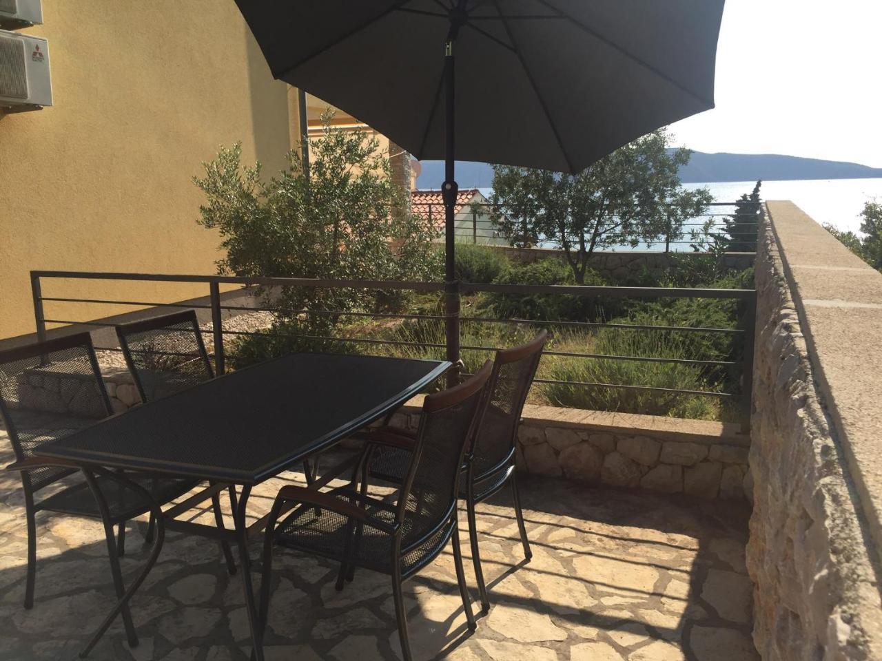 Gavza Sky View Apartment Cres Luaran gambar